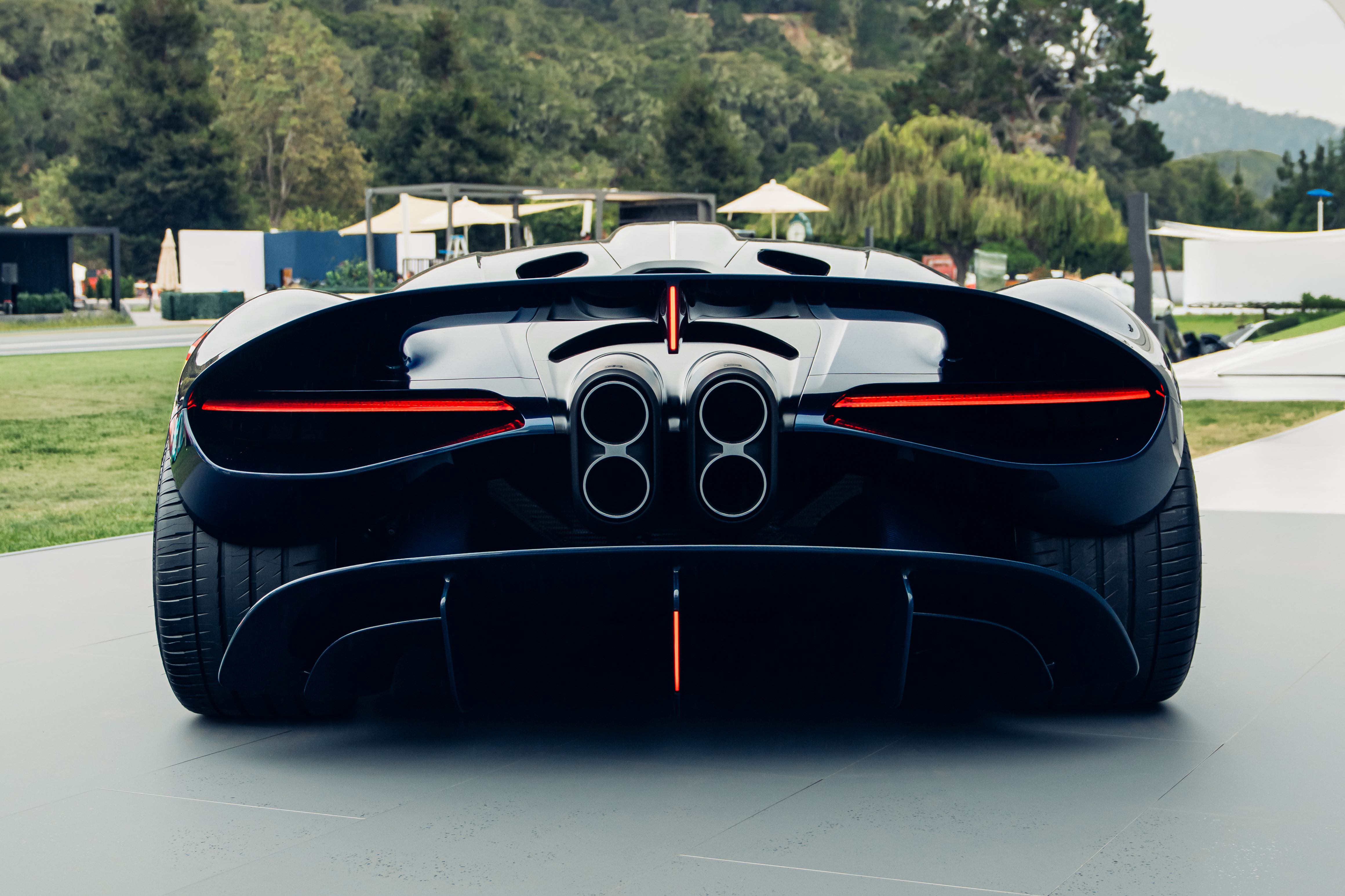 The Destrier transforms the technical foundation of Bugatti’s most extreme track-focused creation, the Bolide, into an object of exceptional elegance, seamless proportion and timeless beauty.
